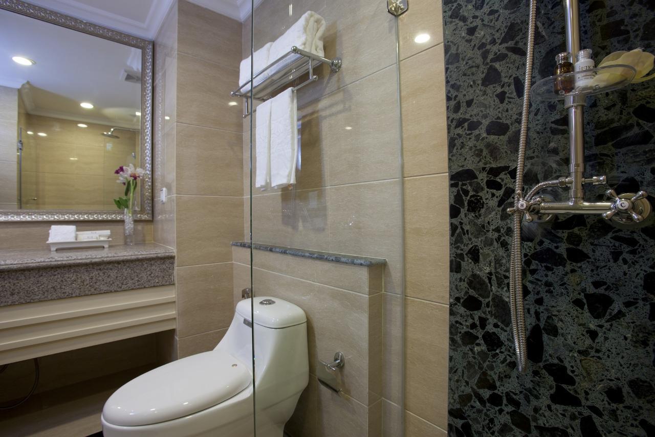Lk Noble Suite Патая Екстериор снимка