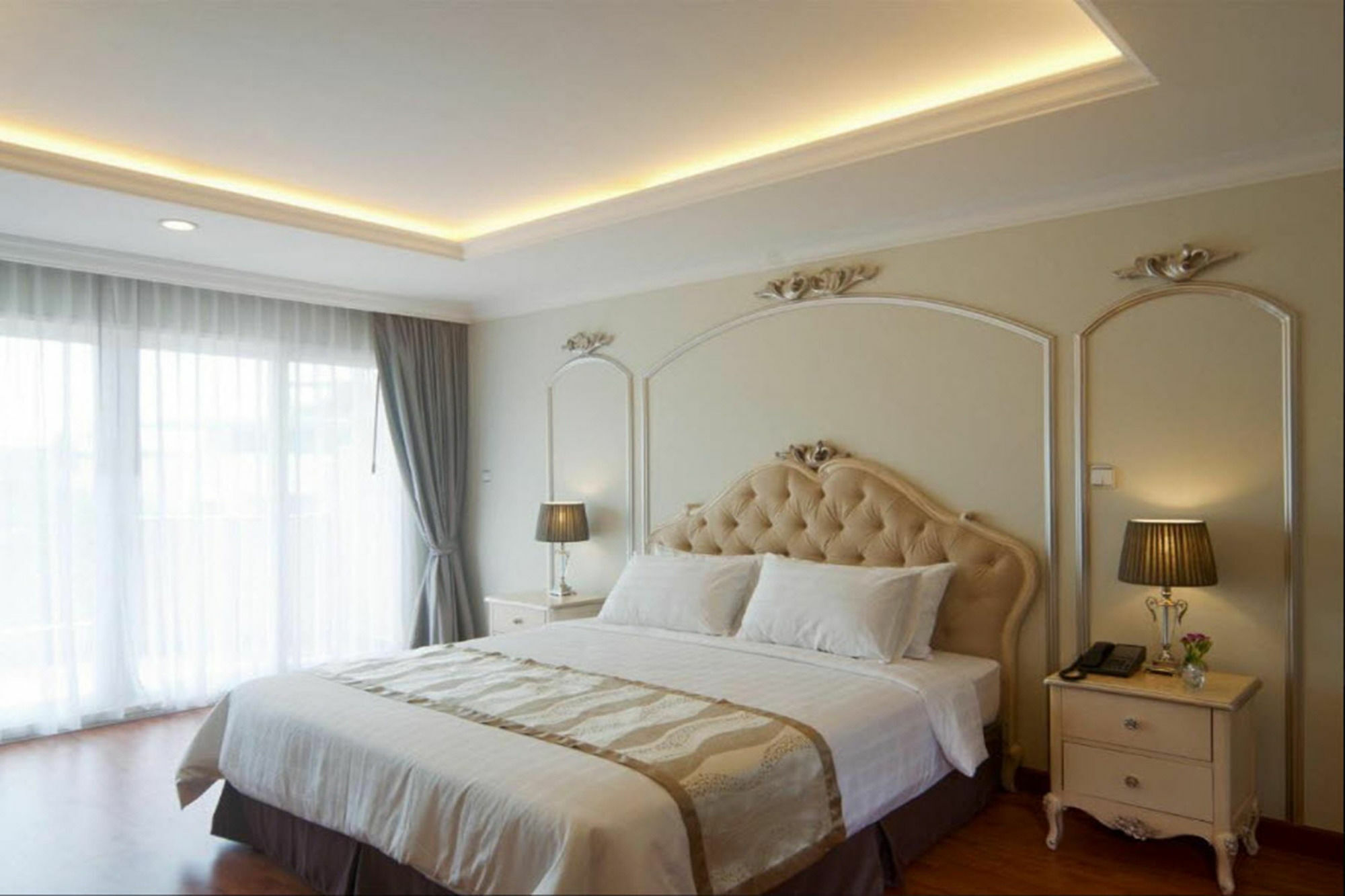 Lk Noble Suite Патая Екстериор снимка